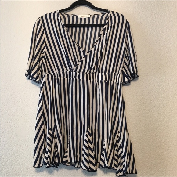 Cupshe Striped Dress - Picture 6 of 6